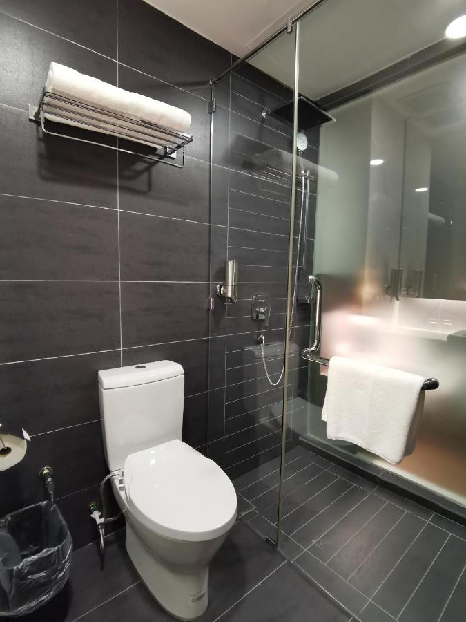 Otel Hotel Сибу Екстериор снимка